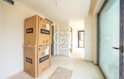 PRİVATUS URLA PROJESİNDEN ÖZEL TASARIM 5+2 SATILIK VİLLA