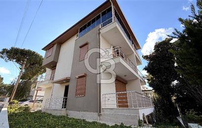 MAVİŞEHİR'DE İKİZ VİLLA KONSEPTİNDE TEK BLOK SATILIK TRİPLEX Favorilerime Ekle Yazdır