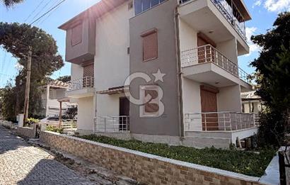 MAVİŞEHİR'DE İKİZ VİLLA KONSEPTİNDE TEK BLOK SATILIK TRİPLEX Favorilerime Ekle Yazdır