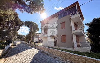 MAVİŞEHİR'DE İKİZ VİLLA KONSEPTİNDE TEK BLOK SATILIK TRİPLEX Favorilerime Ekle Yazdır