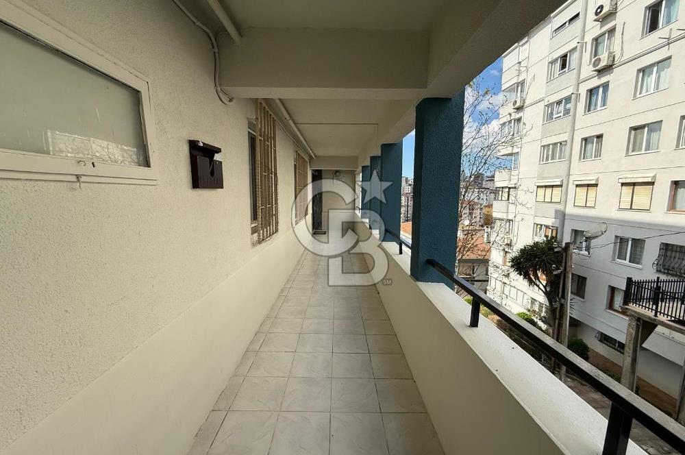KÜÇÜKYALI ALTINTEPE'DE MİNİBÜS CADDESİ ÜSTÜ FIRSAT 1+1 DAİRE