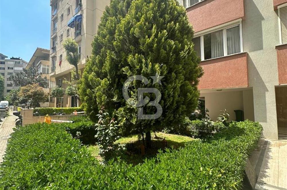 FENERYOLU'NDA GENİŞ FERAH KATTA TEK KİRALIK 4+1 DAİRE
