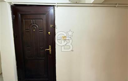 KÜÇÜKYALI ALTINTEPE'DE MİNİBÜS CADDESİ ÜSTÜ KİRALIK 1+1 DAİRE