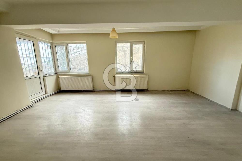 KÜÇÜKYALI ALTINTEPE'DE MİNİBÜS CADDESİ ÜSTÜ KİRALIK 1+1 DAİRE