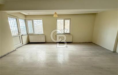 KÜÇÜKYALI ALTINTEPE'DE MİNİBÜS CADDESİ ÜSTÜ KİRALIK 1+1 DAİRE