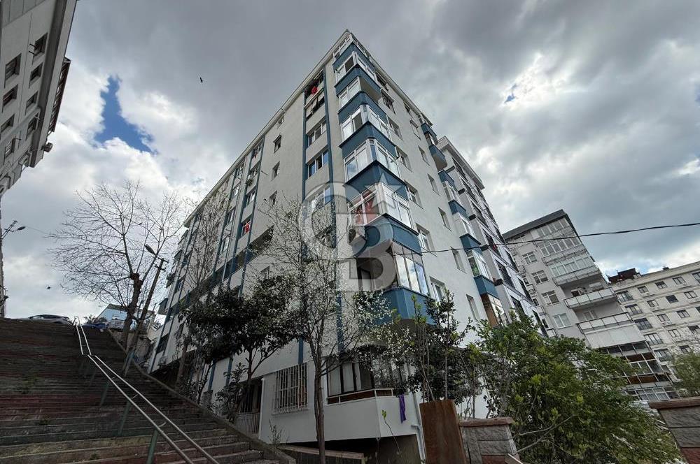 KÜÇÜKYALI ALTINTEPE'DE MİNİBÜS CADDESİ ÜSTÜ KİRALIK 1+1 DAİRE