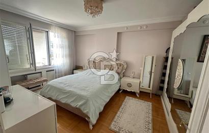 FENERYOLU'NDA GENİŞ FERAH KATTA TEK KİRALIK 4+1 DAİRE