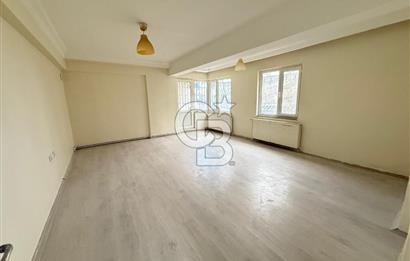 KÜÇÜKYALI ALTINTEPE'DE MİNİBÜS CADDESİ ÜSTÜ FIRSAT 1+1 DAİRE