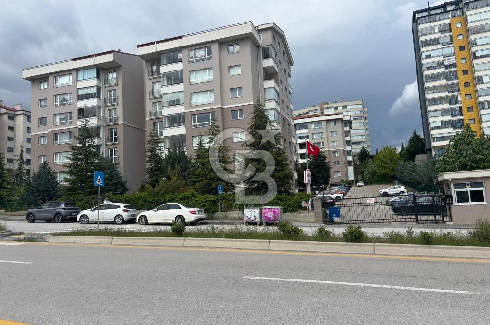 ANKARA YAŞAMKENT GÜNBATIMI SİTESİNDE SATILIK KATTA 4+1 DAİRE