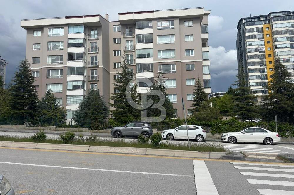 ANKARA YAŞAMKENT GÜNBATIMI SİTESİNDE SATILIK KATTA 4+1 DAİRE