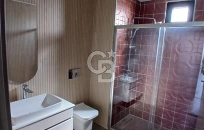 İZMİT KABAOĞLU SATILIK HAVUZLU SİTE İÇİNDE 3+1 SATILIK DAİRE