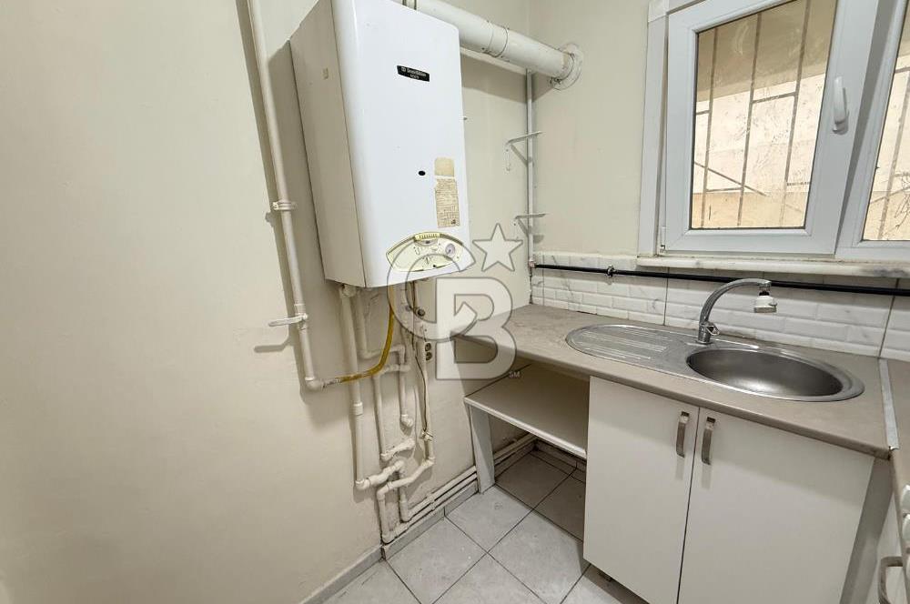 KÜÇÜKYALI ALTINTEPE'DE MİNİBÜS CADDESİ ÜSTÜ KİRALIK 1+1 DAİRE