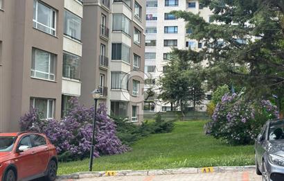 ANKARA YAŞAMKENT GÜNBATIMI SİTESİNDE SATILIK KATTA 4+1 DAİRE