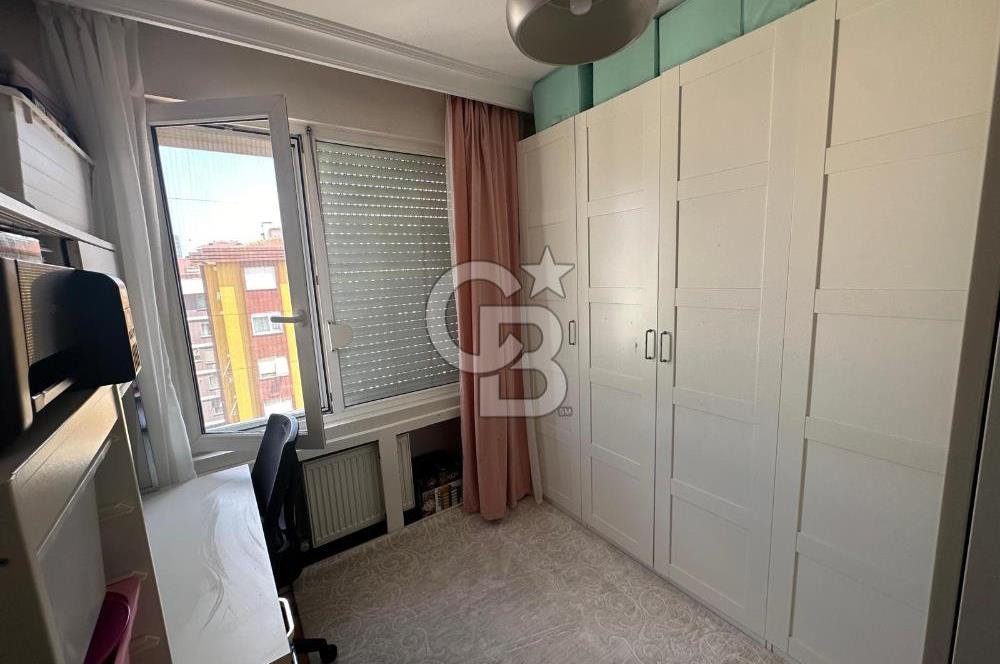 FENERYOLU'NDA GENİŞ FERAH KATTA TEK KİRALIK 4+1 DAİRE