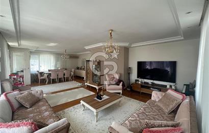 FENERYOLU'NDA GENİŞ FERAH KATTA TEK KİRALIK 4+1 DAİRE