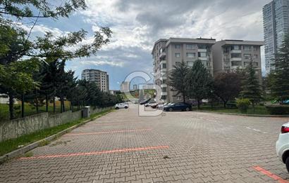 ANKARA YAŞAMKENT GÜNBATIMI SİTESİNDE SATILIK KATTA 4+1 DAİRE