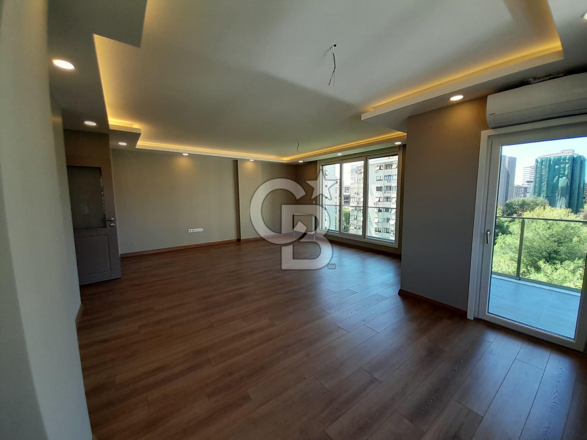 BAĞDAT CADDESİ ERENKÖY MÜKEMMEL LOKASYONDA NET 110 M2 SIFIR 3+1