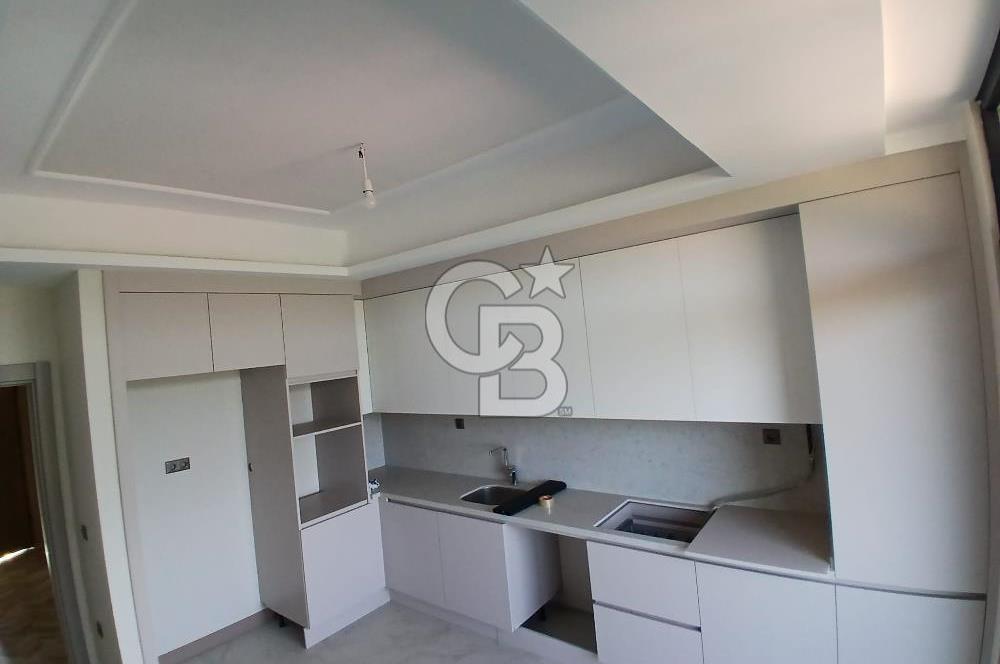 İZMİT KABAOĞLU SATILIK HAVUZLU SİTE İÇİNDE 3+1 SATILIK DAİRE