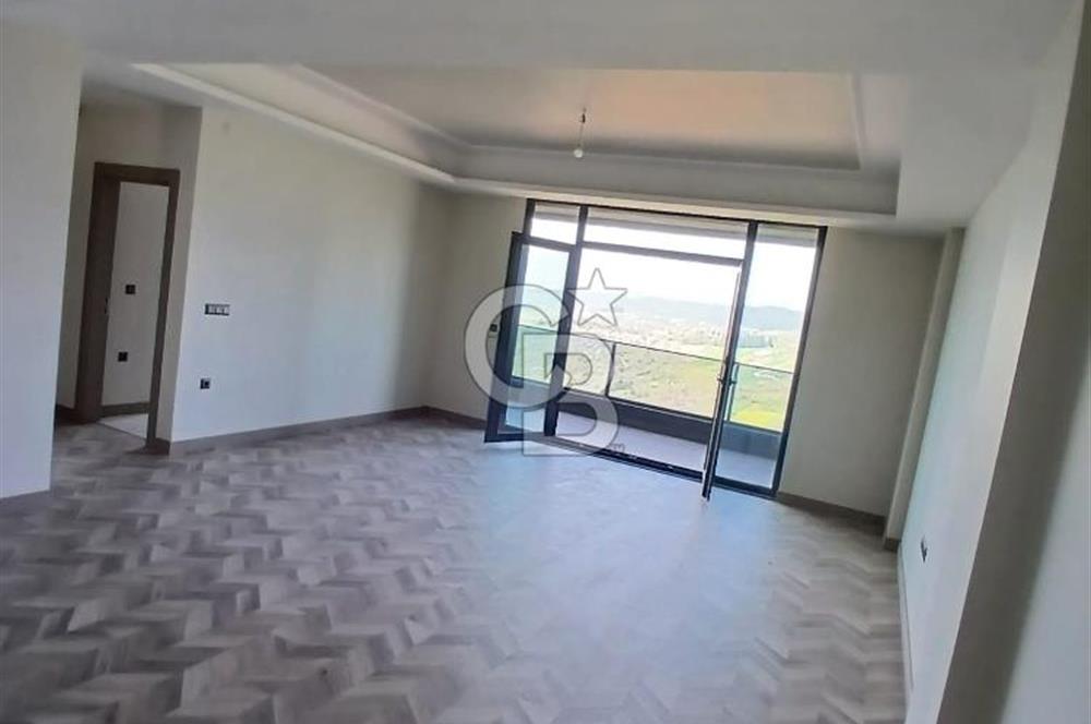 İZMİT KABAOĞLU SATILIK HAVUZLU SİTE İÇİNDE 3+1 SATILIK DAİRE