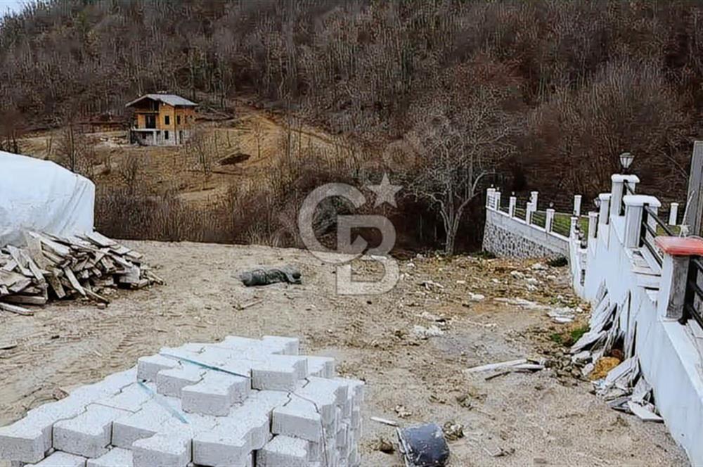 Şile Kızılcaköy'de Orman Manzaralı Yola Sıfır İmarlı Arsa