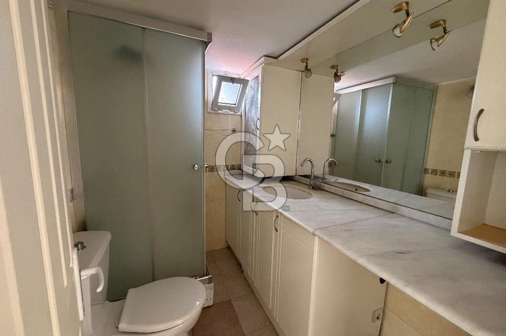 Göztepe Mithatpaşa Caddesi Yakını 2+1 Kiralık