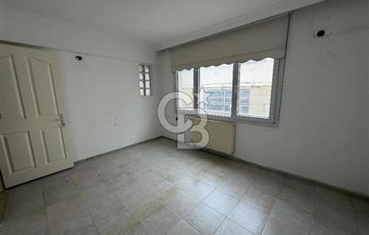Göztepe Mithatpaşa Caddesi Yakını 2+1 Kiralık