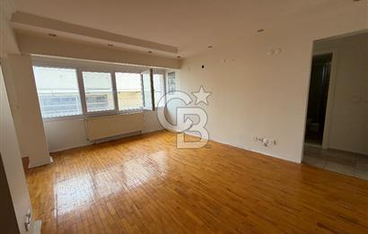 Göztepe Mithatpaşa Caddesi Yakını 2+1 Kiralık