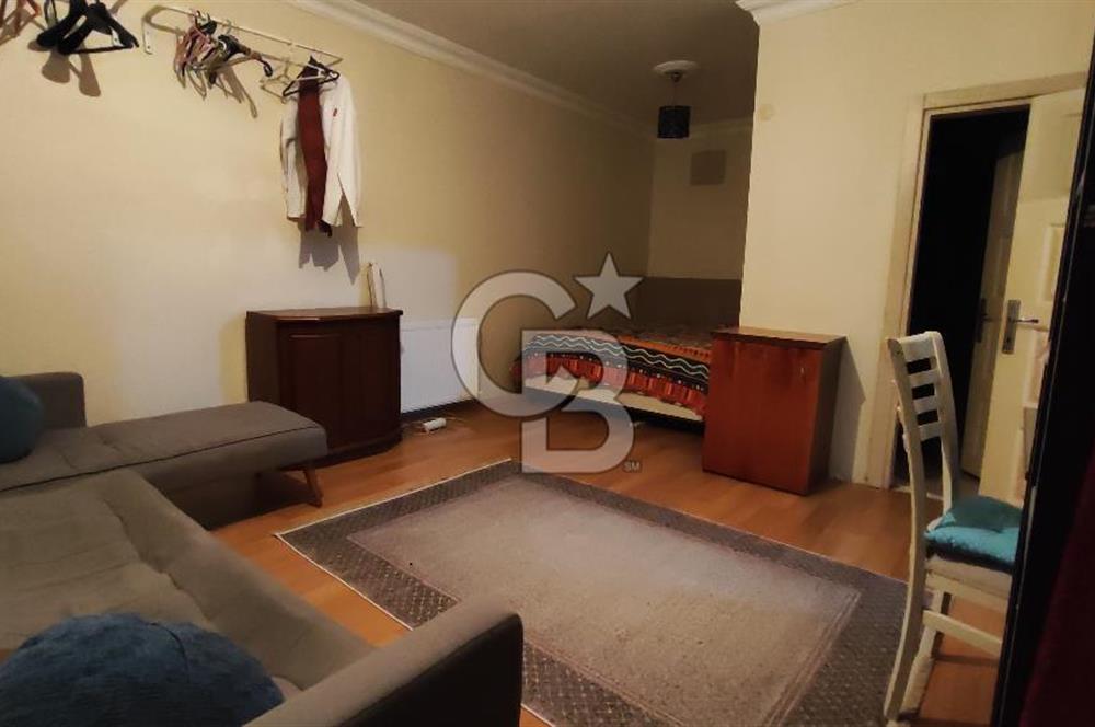 Marmara Üniversitesi Girişinde Eşyalı 1+1