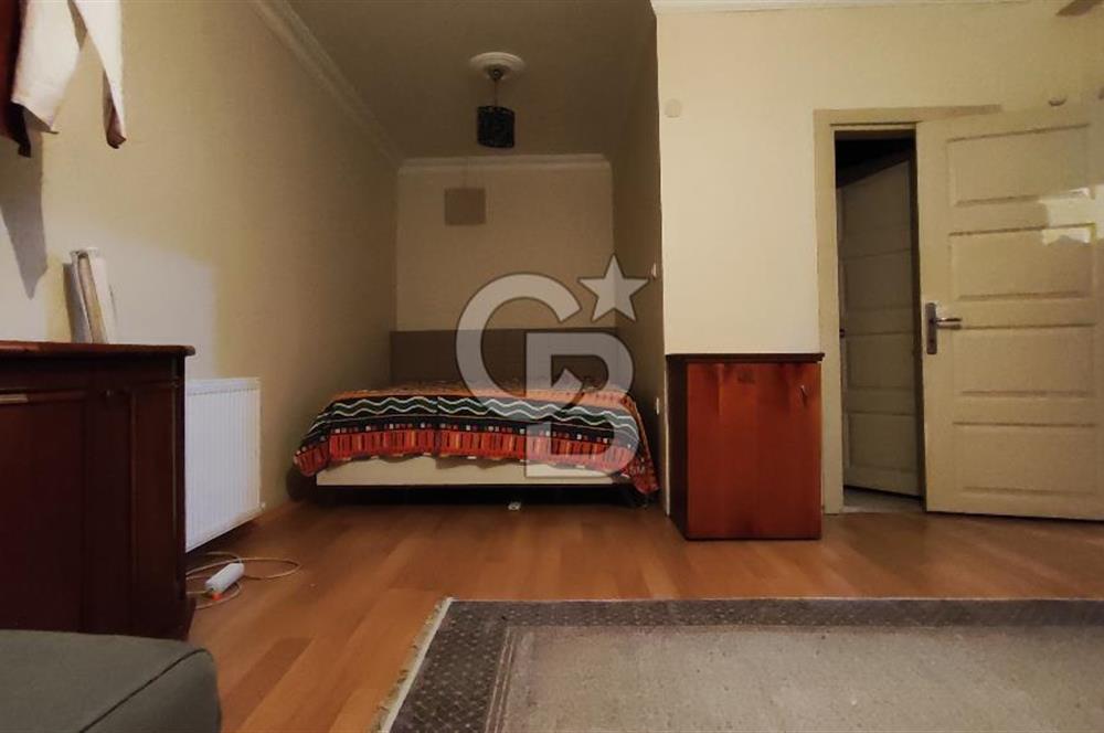 Marmara Üniversitesi Girişinde Eşyalı 1+1