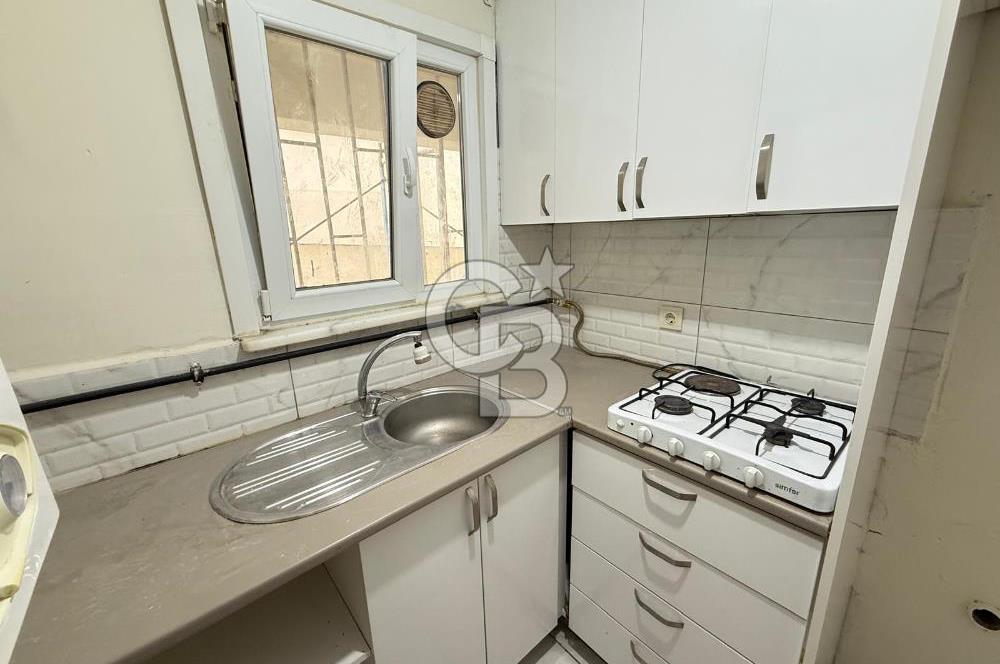KÜÇÜKYALI ALTINTEPE'DE MİNİBÜS CADDESİ ÜSTÜ FIRSAT 1+1 DAİRE