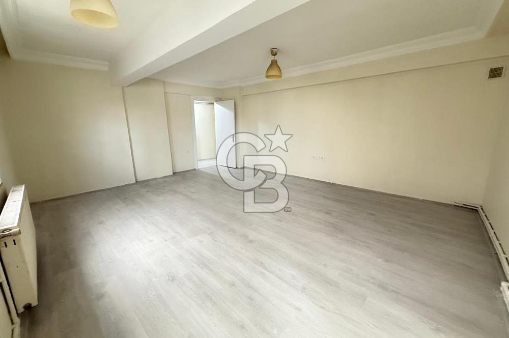 KÜÇÜKYALI ALTINTEPE'DE MİNİBÜS CADDESİ ÜSTÜ FIRSAT 1+1 DAİRE