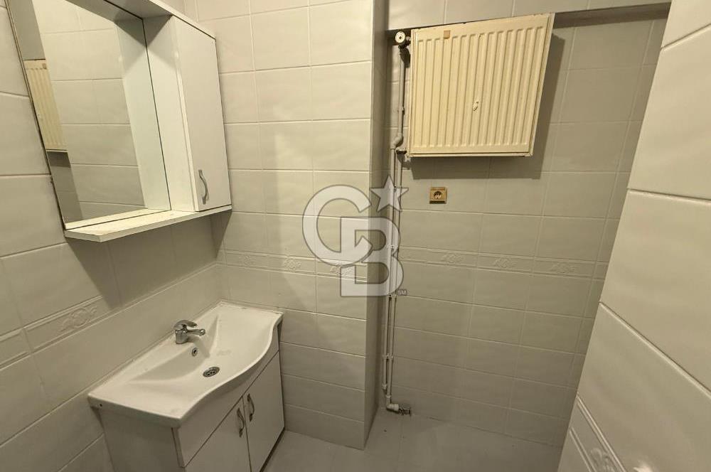 KÜÇÜKYALI ALTINTEPE'DE MİNİBÜS CADDESİ ÜSTÜ FIRSAT 1+1 DAİRE
