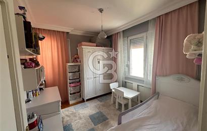 FENERYOLU'NDA GENİŞ FERAH KATTA TEK KİRALIK 4+1 DAİRE