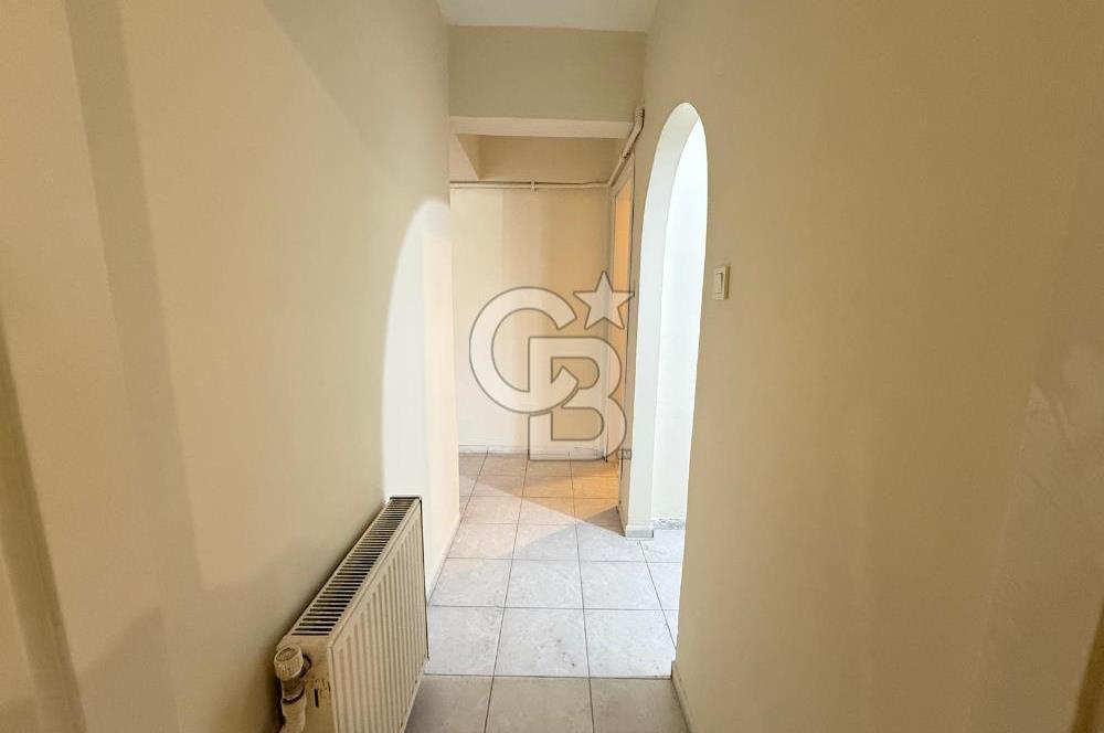KÜÇÜKYALI ALTINTEPE'DE MİNİBÜS CADDESİ ÜSTÜ KİRALIK 1+1 DAİRE