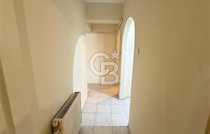 KÜÇÜKYALI ALTINTEPE'DE MİNİBÜS CADDESİ ÜSTÜ FIRSAT 1+1 DAİRE