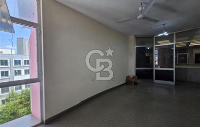 İzmir Gıda Çarşısında Satılık İş Yerı