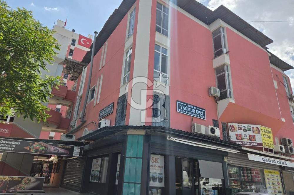 İzmir Gıda Çarşısında Satılık İş Yerı