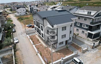 DİDİM MERKEZDE GENİŞ TERASLI 3+1 AYRI MUTFAK DUBLEKS 