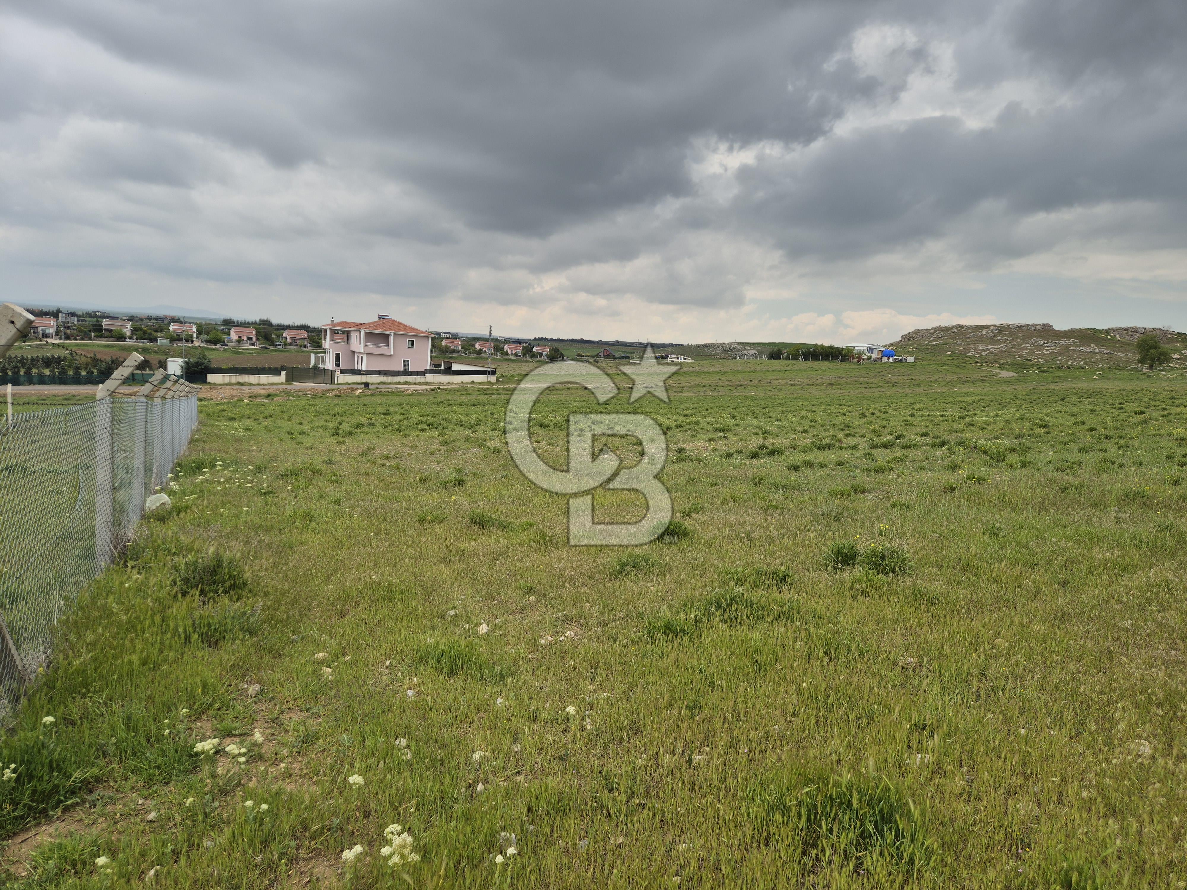 GÖLBAŞI HACILAR’DA  MUSTAKİL TAPULU 1500.m² SATILIK ARSA
