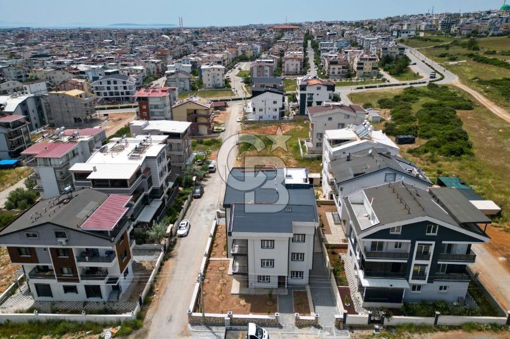 DİDİM MERKEZDE GENİŞ TERASLI 3+1 AYRI MUTFAK DUBLEKS 