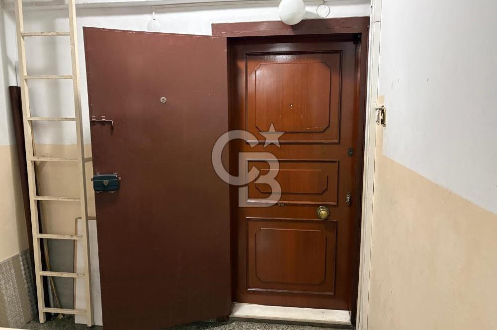 Bostanlı' nın en gözde yerinde 3+1 ferah ve geniş daire