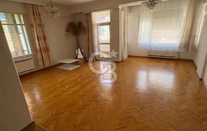 Bostanlı' nın en gözde yerinde 3+1 ferah ve geniş daire