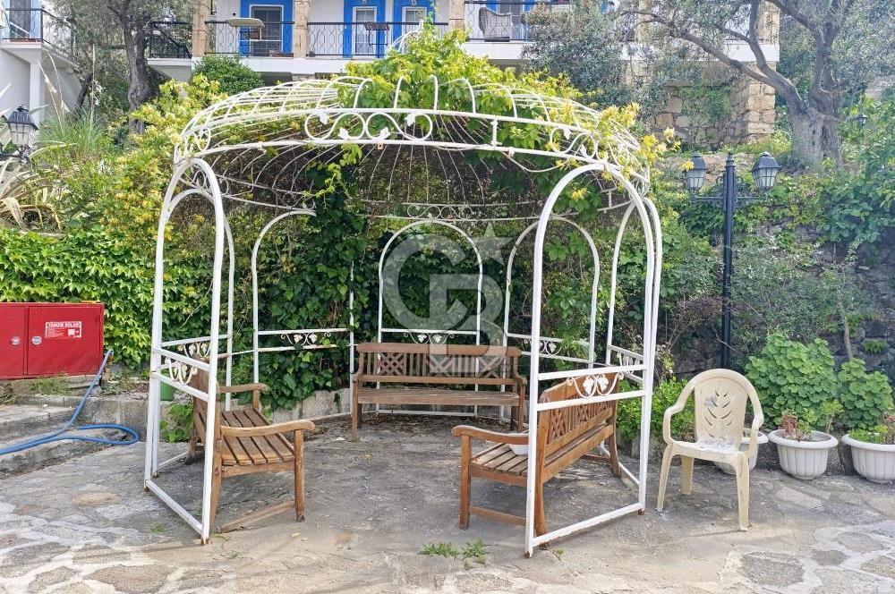 İzmir YeniFoça Olivia Village'de 1+1 Satılık Eşyalı Yazlık CB PH