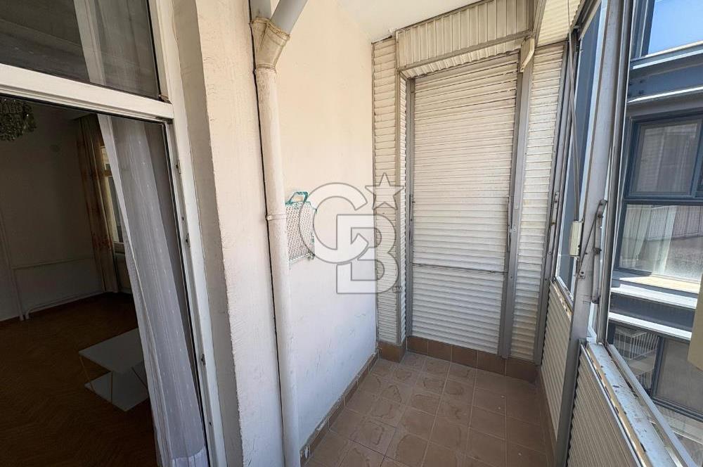 Bostanlı' nın en gözde yerinde 3+1 ferah ve geniş daire