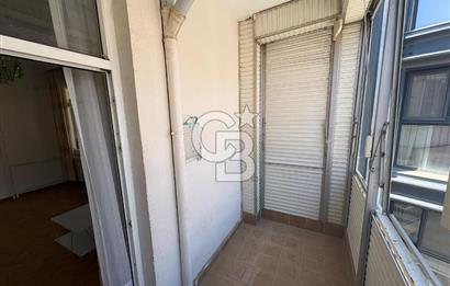 Bostanlı' nın en gözde yerinde 3+1 ferah ve geniş daire