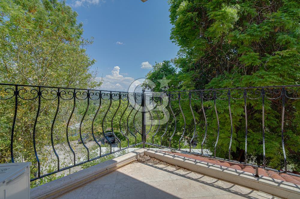 Kuşçular Yeşiloba Sitesi’nde Doğa İçinde Müstakil Satılık Villa