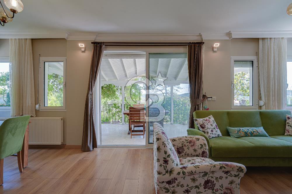 Kuşçular Yeşiloba Sitesi’nde Doğa İçinde Müstakil Satılık Villa
