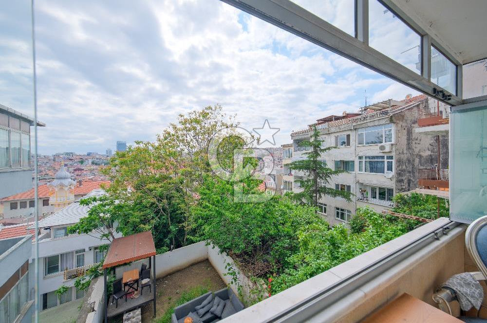 Beşiktaş Merkez de Şehir Manzaralı Kiralık 2+1 Daire