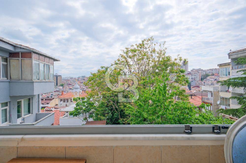 Beşiktaş Merkez de Şehir Manzaralı Kiralık 2+1 Daire