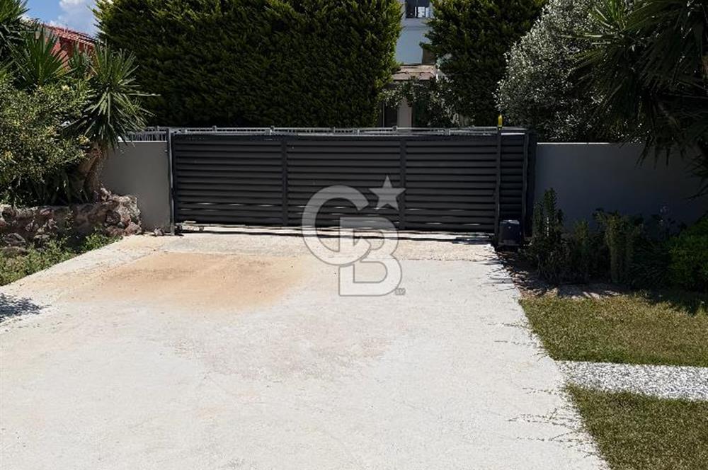 ALAÇATIDA KİRALIK LÜKS VİLLA İÇİNDE 2+1